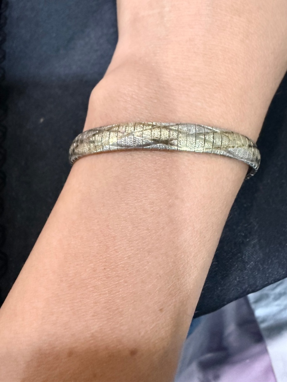 Vintages 925 two tone Sterling Silver chevron pattern bracelet